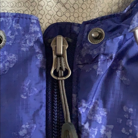 Eddie Bauer Rain Jacket - Picture 3 of 4